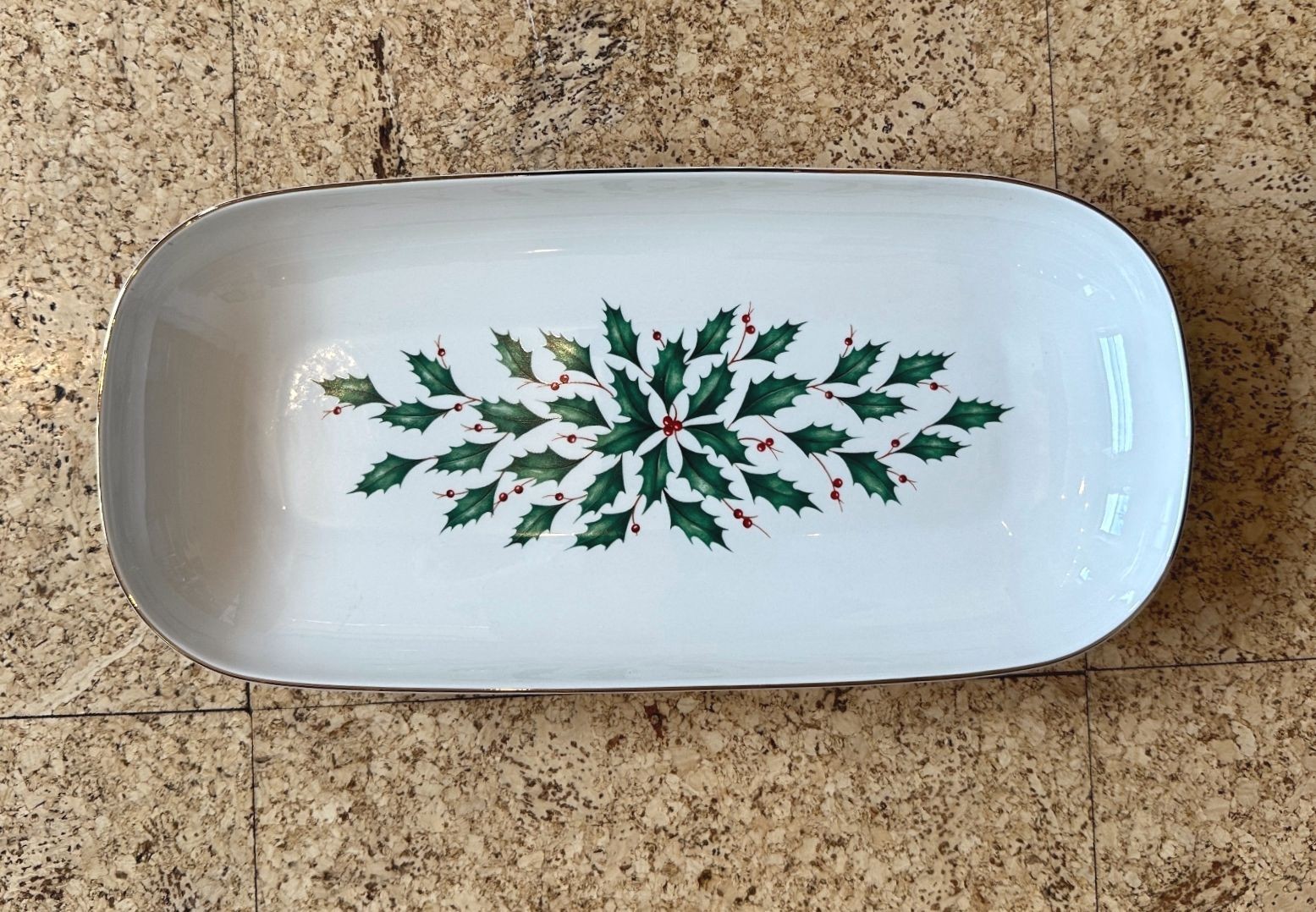 Lenox Fine China Christmas Holly Holiday Rectangular Bread Tray 14.2” Oblong EUC