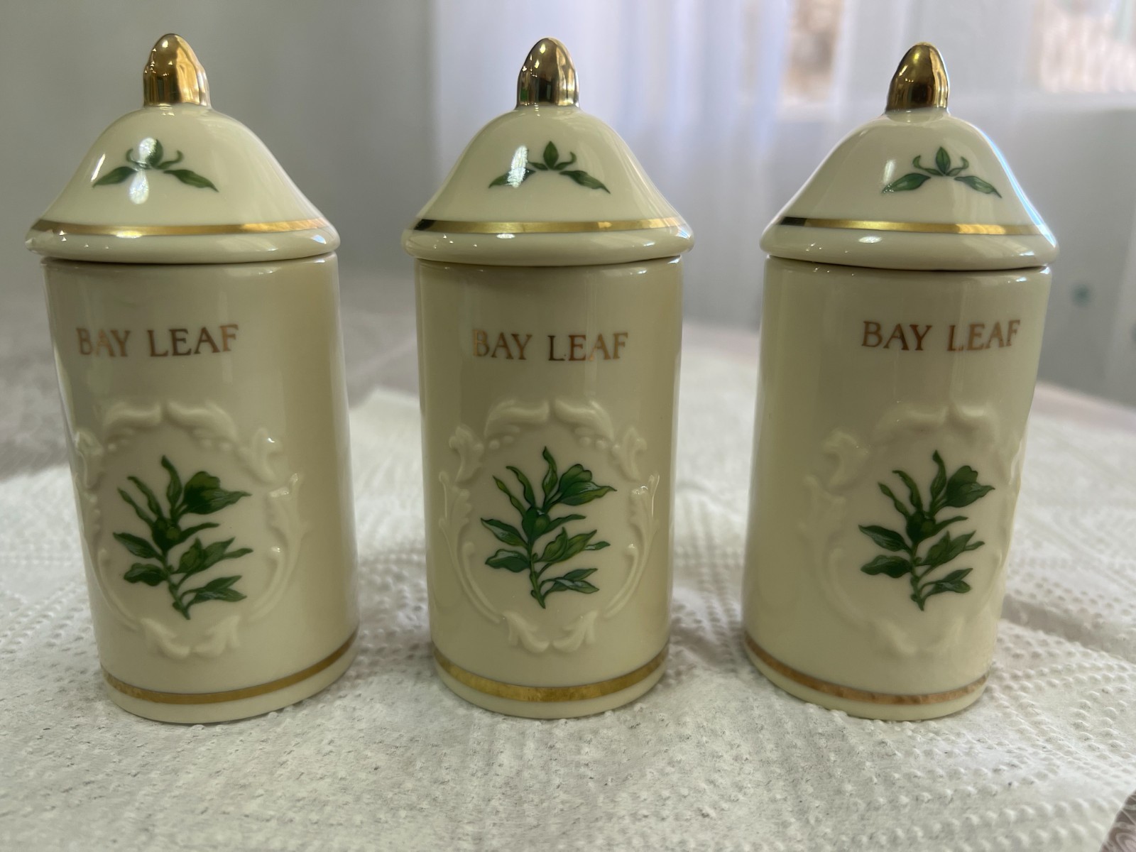 Vintage 1992 Lenox Spice Garden Bay Leaf JAR and LID, Quantity 3