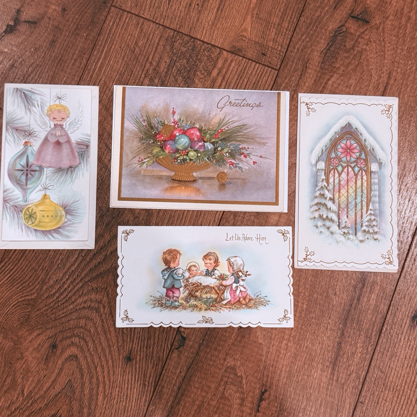 Vtg 4 Mid-Century Christmas Cards Nativity Stained Glass Glitter Inside Art