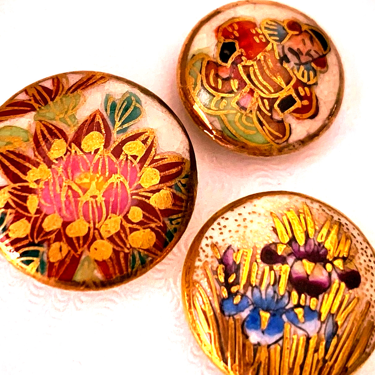 Antique Hand Painted Satsuma Porcelain Buttons