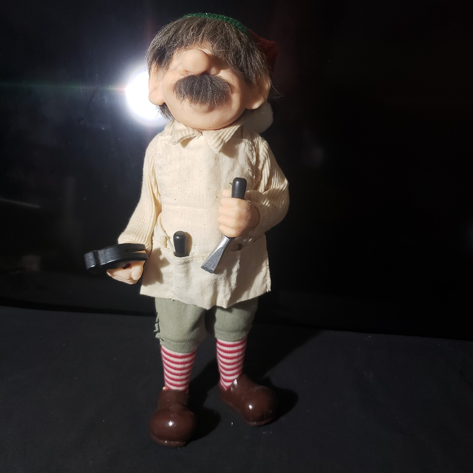 Whitehurst Company Zim\'s The Elves Themselves Figurine, Heinrich ? Woodwork HTF
