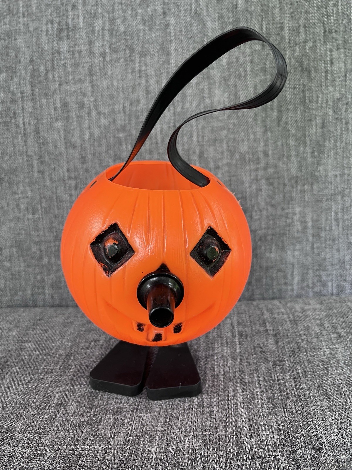 VTG Bayshore Halloween Pumpkin  Man Jack O Lantern Footed  Base Blow Mold