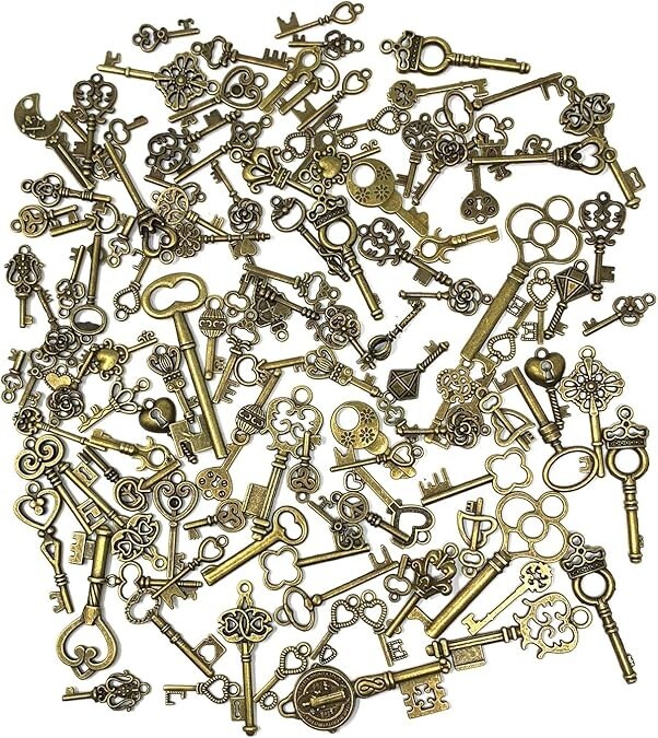 Lot Of 125 Vintage Style Antique Skeleton Furniture Cabinet Old Lock Keys Jewelr