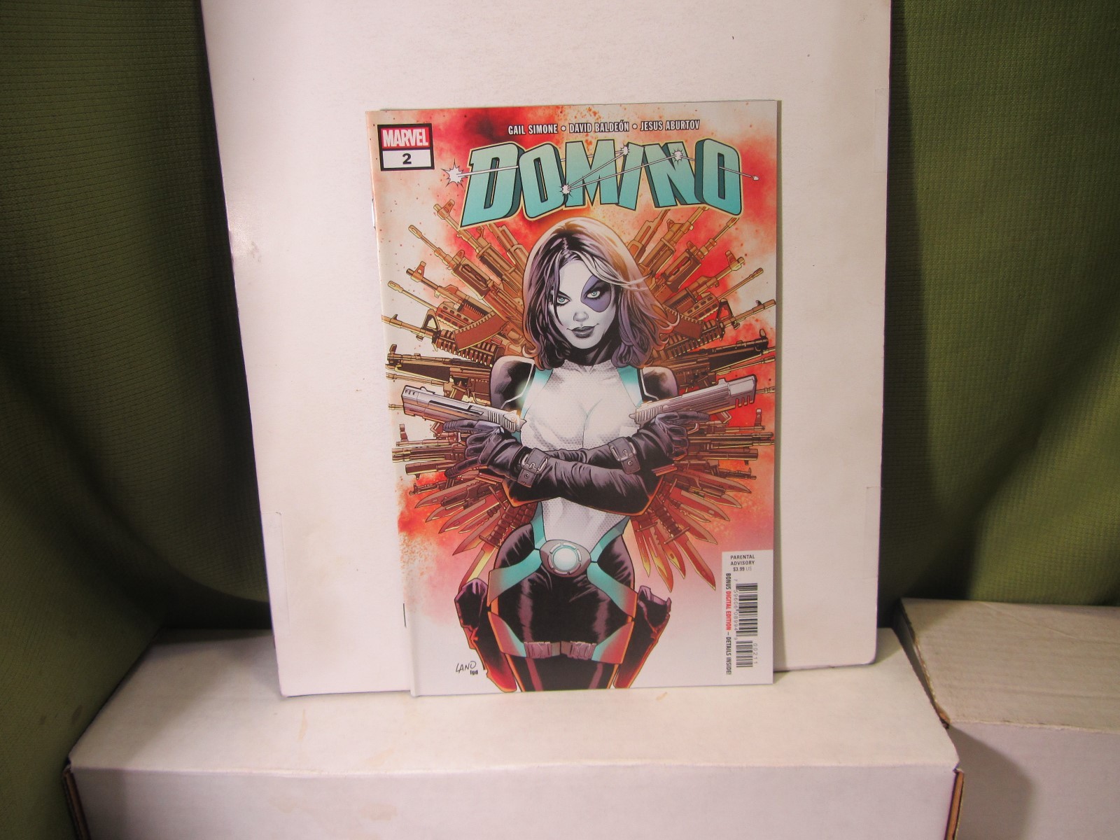 Domino #2 (2018 Marvel Comics) VF-NM   Greg  Land   Simone Baldeon HOT