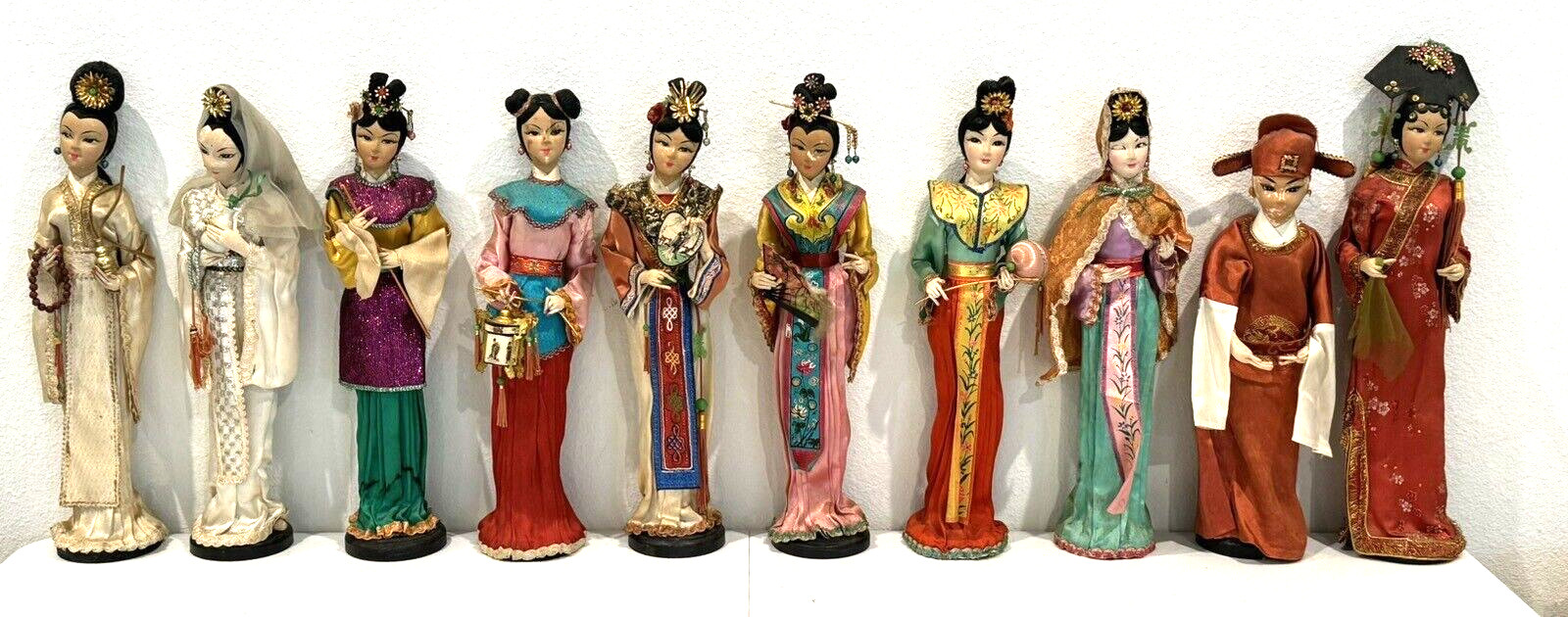 VINTAGE 1960s ASIAN VIETNAM LOT OF 10 SOUVENIR 15\
