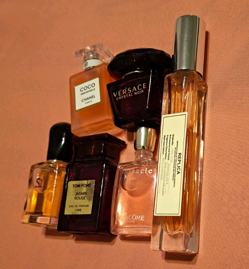 Chanel Coco Mademoiselle & Versace Crystal Noir Mini Perfume Bottle Lot