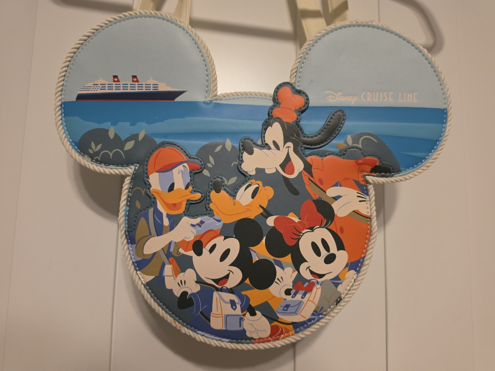Authentic Disney Cruise Line DCL Round Crossbody Purse