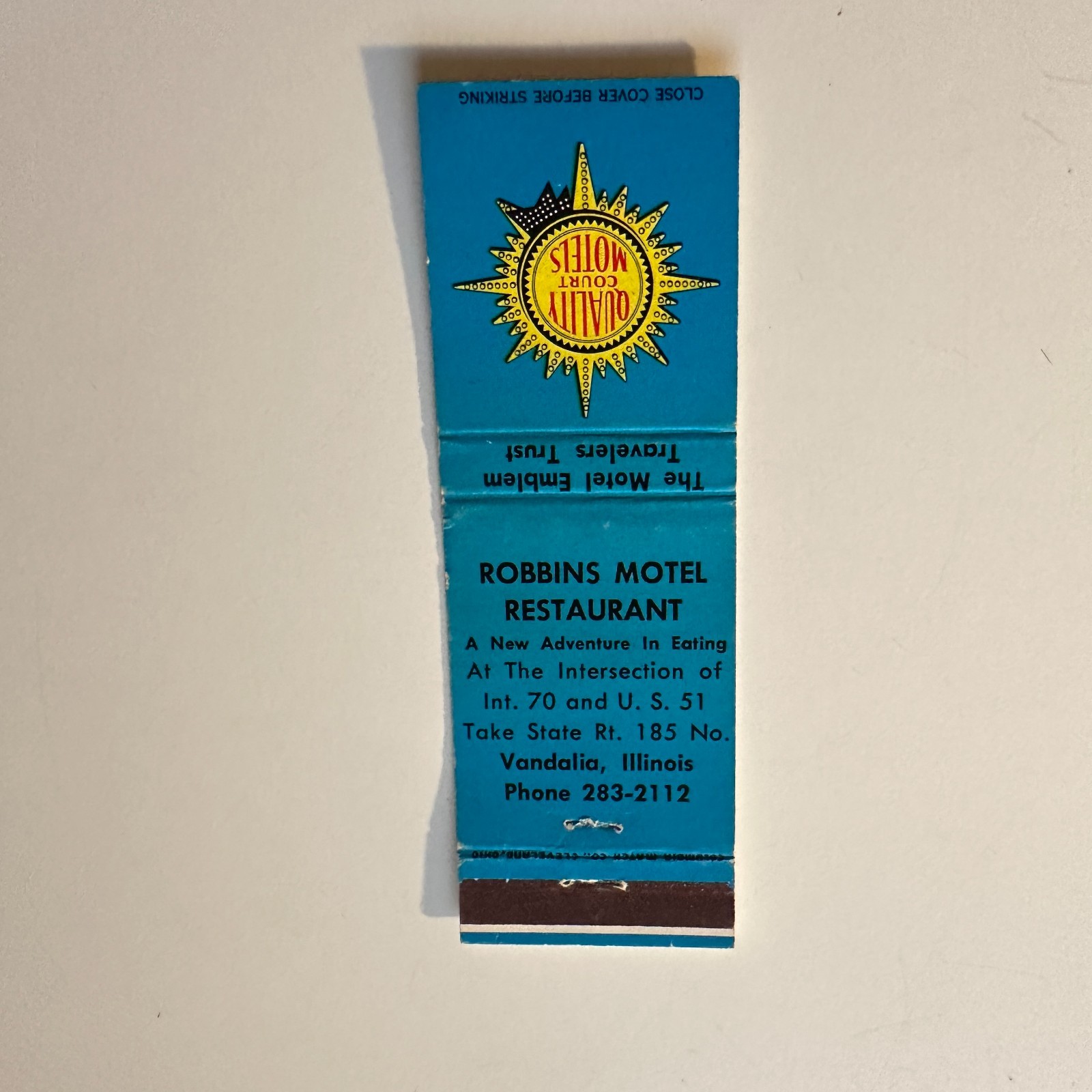 Robbins Motel Restaurant Quality Ct Vandalia IL Vintage Matchbook Cover 4MB116-6