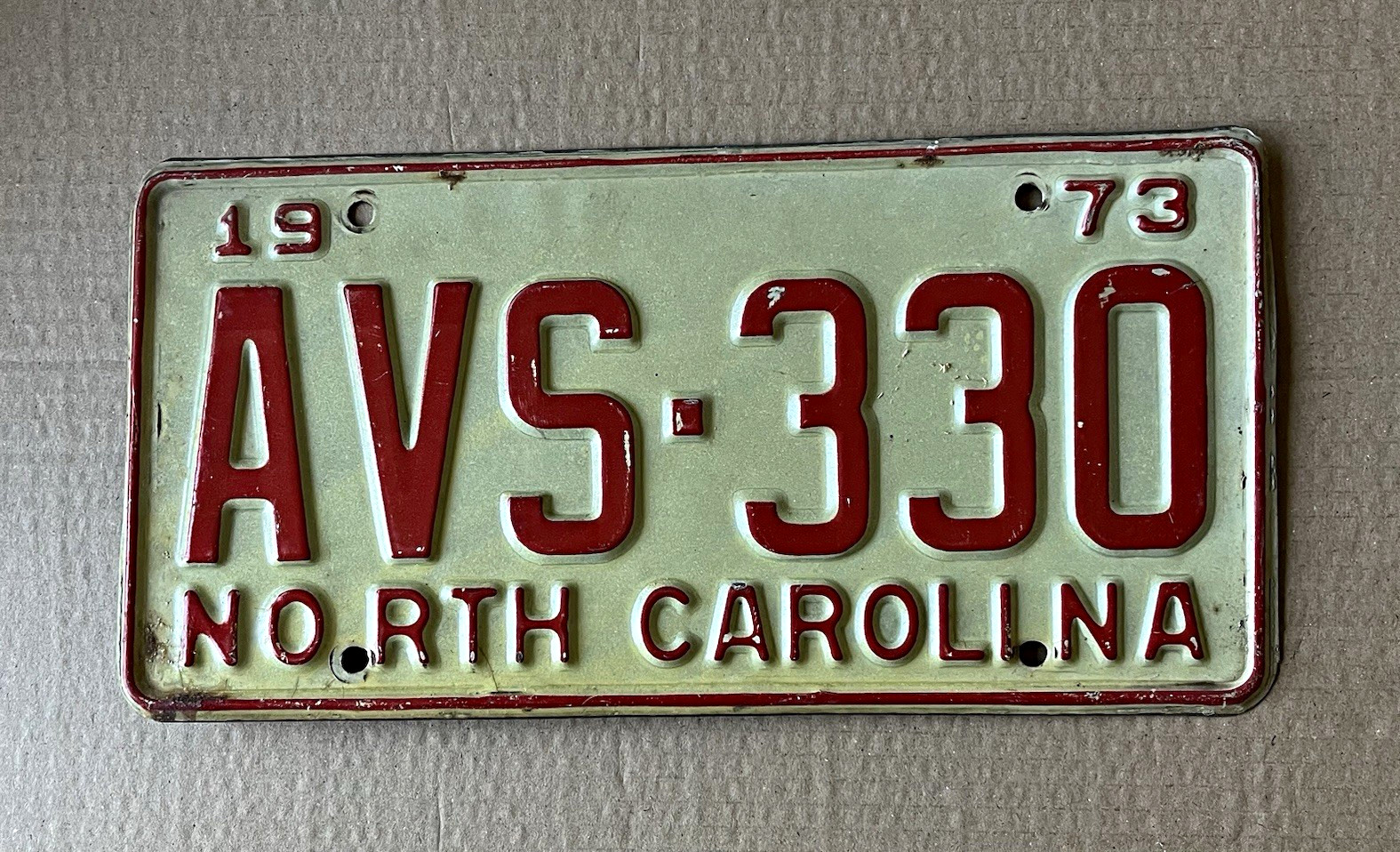 1973 North Carolina NC License Plate AVS-330 