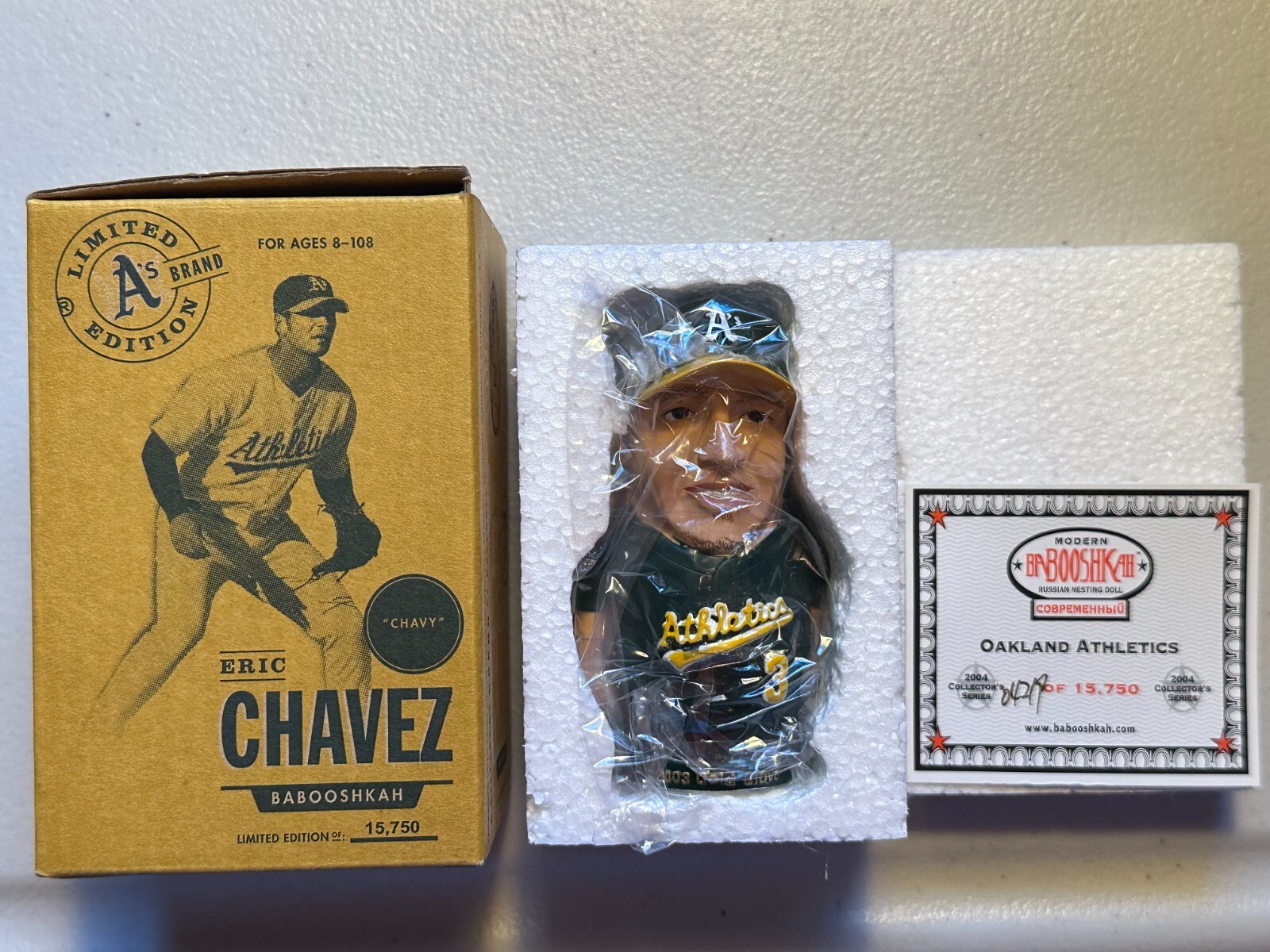 ERIC CHAVEZ GOLD GLOVE BABOOSHKAH MINT IN BOX 2004 OAKLAND ATHLETICS /15750 SGA