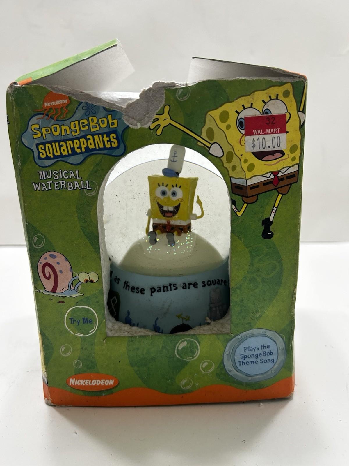 Enesco 2003 Sponge Bob SquarePants Musical Theme Song Snow Globe 