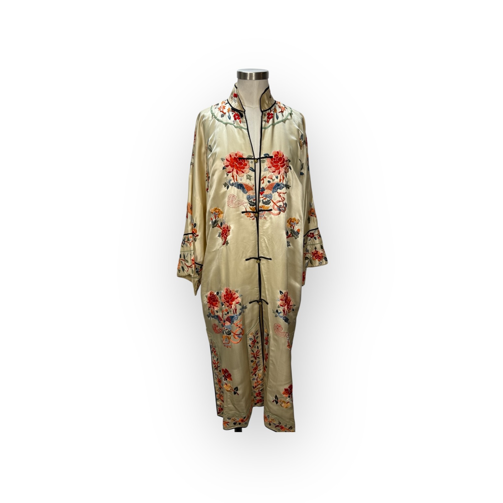Antique 1920\'s Chinese Silk Embroidered Ornate Brass Buttons Butterfly Robe Coat
