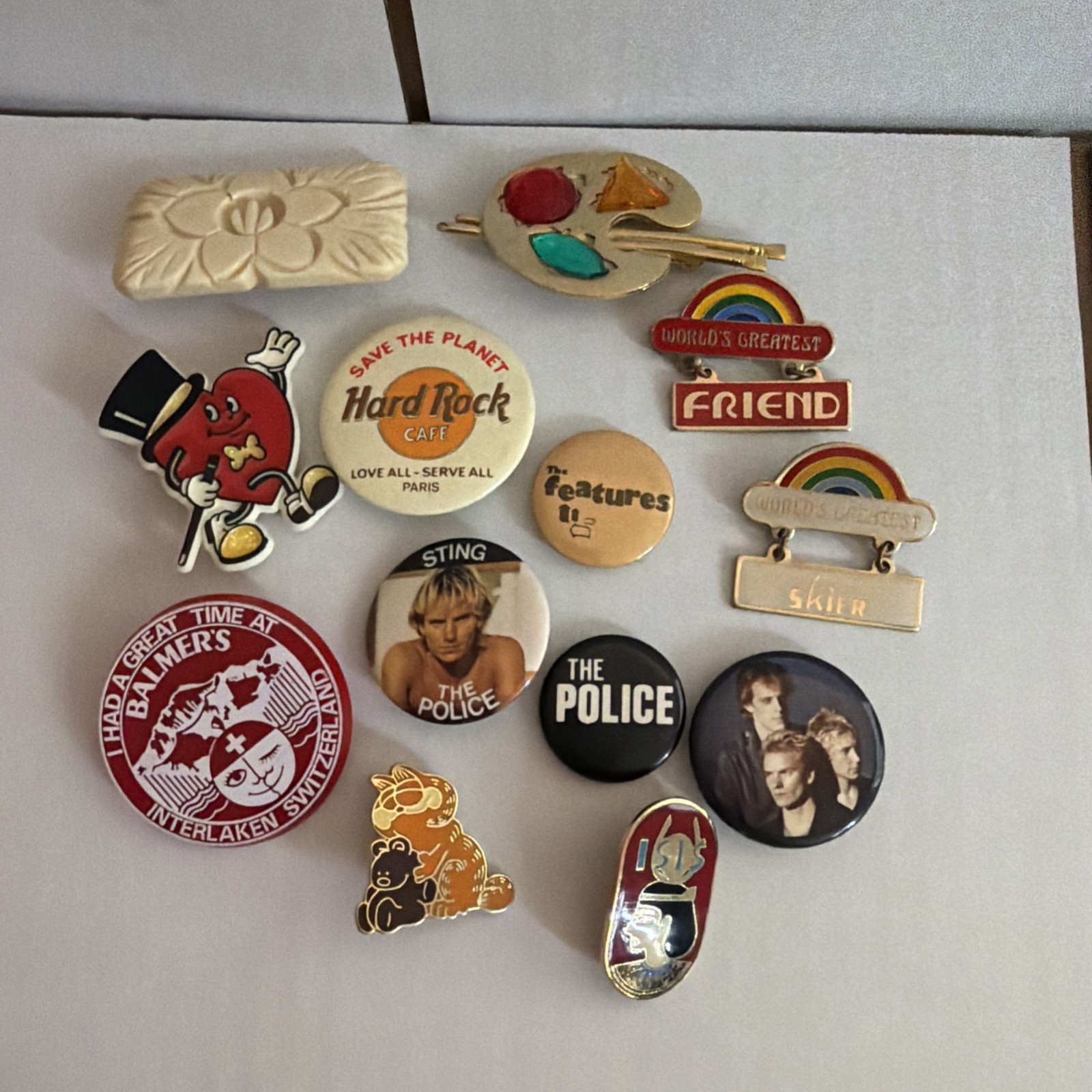 1980s Mix Lot 13 Pins The Police Sting The features It Garfield Hard Rock Paris