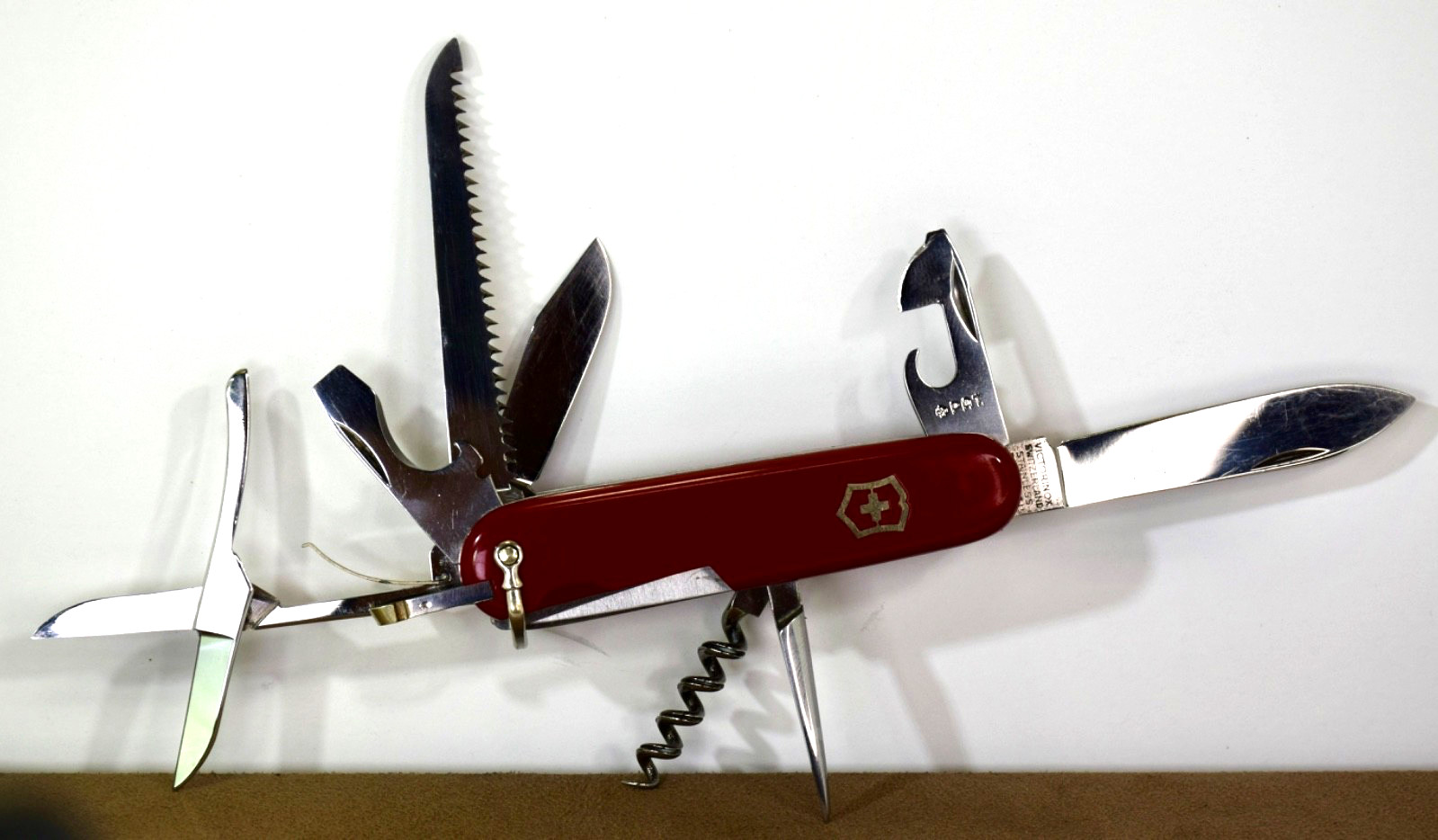 1950's Vintage VICTORINOX VICTORIA OFFICIER SUISSE Swiss Army Huntsman Knife