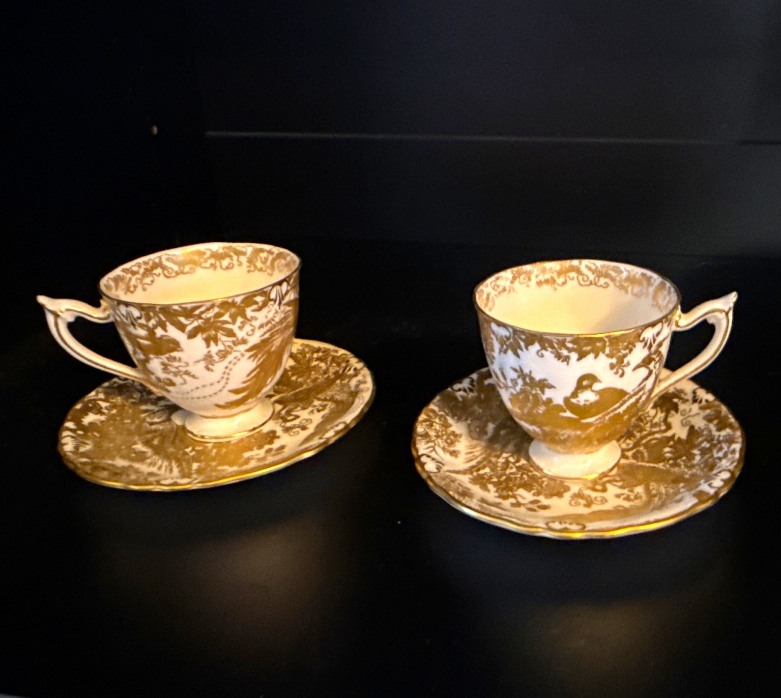 Royal Crown Derby Bone China White & Gold Tea Cups “Gold Aves” Vintage 60s set