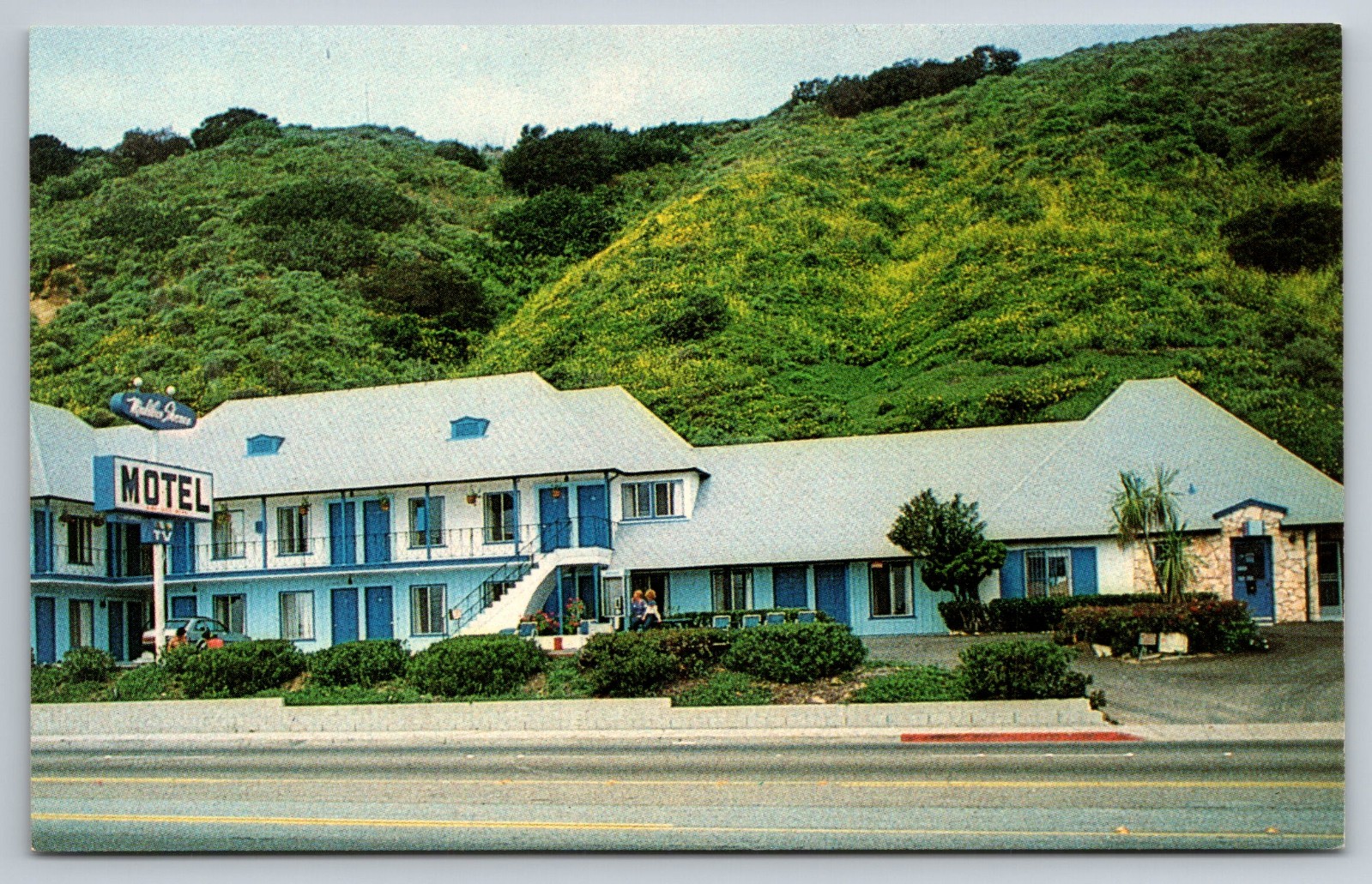Malibu Shores Motel Coast Beach Vintage Postcard California Hwy 101