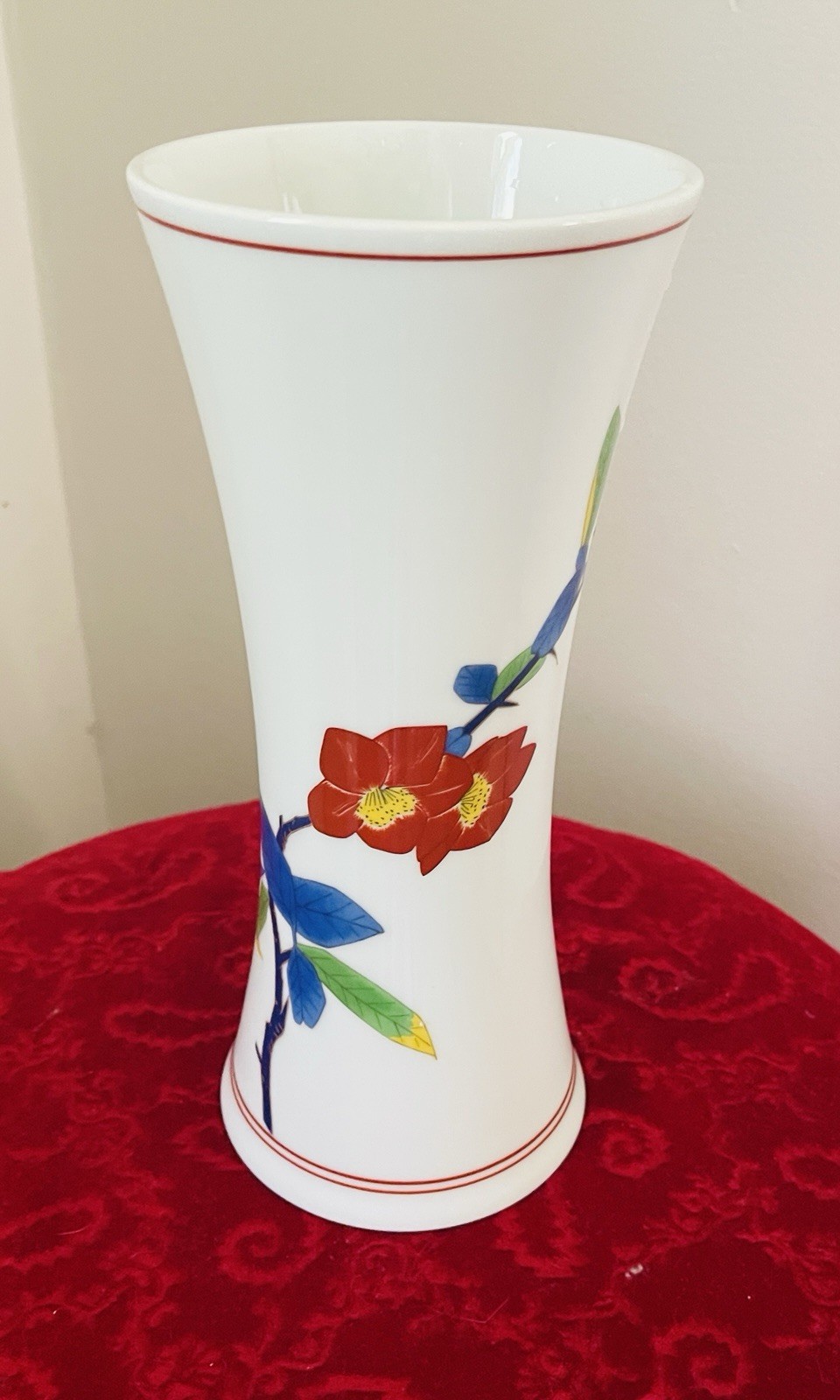 MCM Porcelain Vase 1970s Japanese Hand Painted Tiny Chip on Bottom Rim Vintage