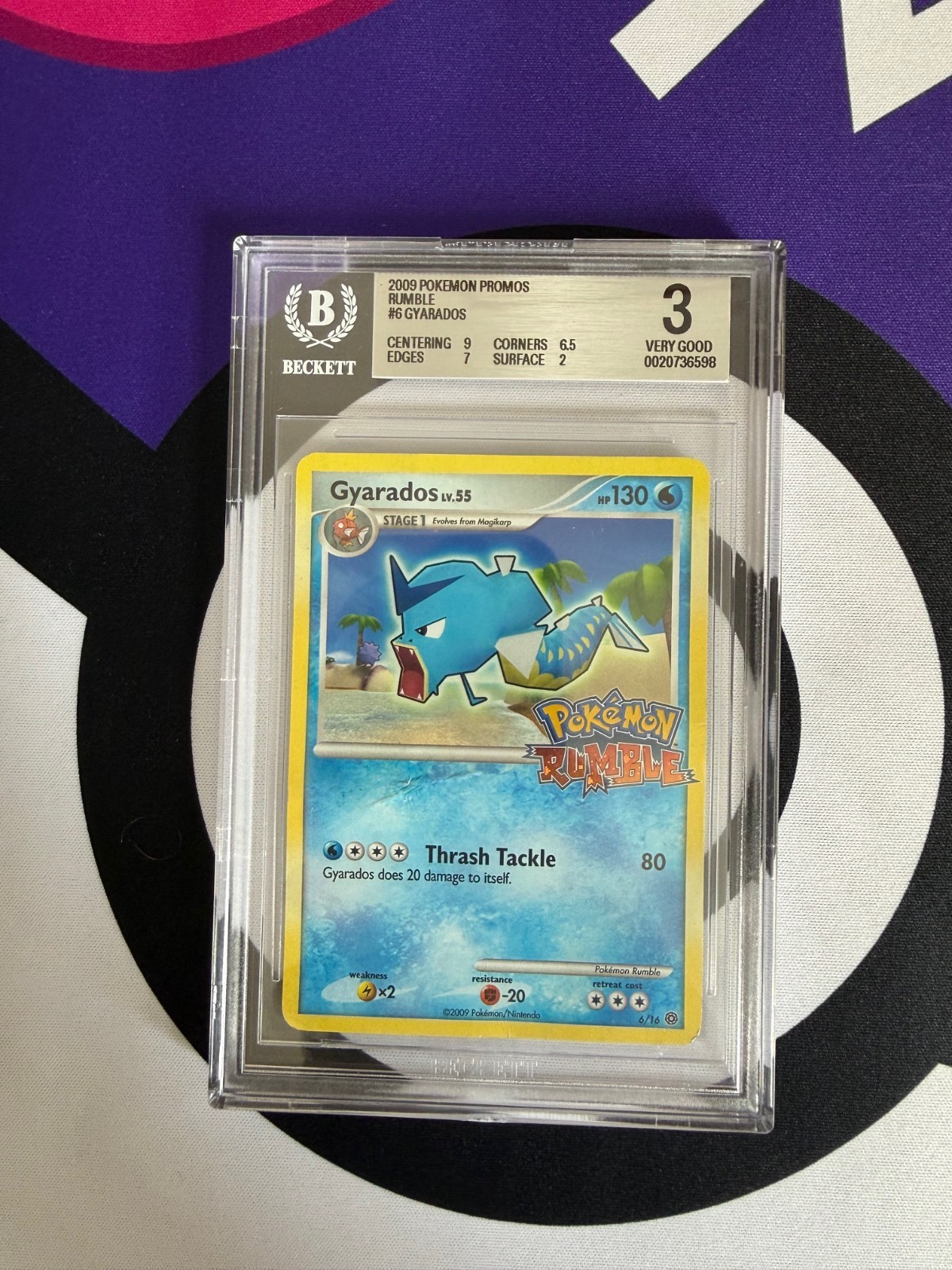 Pokémon TCG Gyarados Rare Pokémon Rumble Stage 1 6/16 Beckett Grade 3