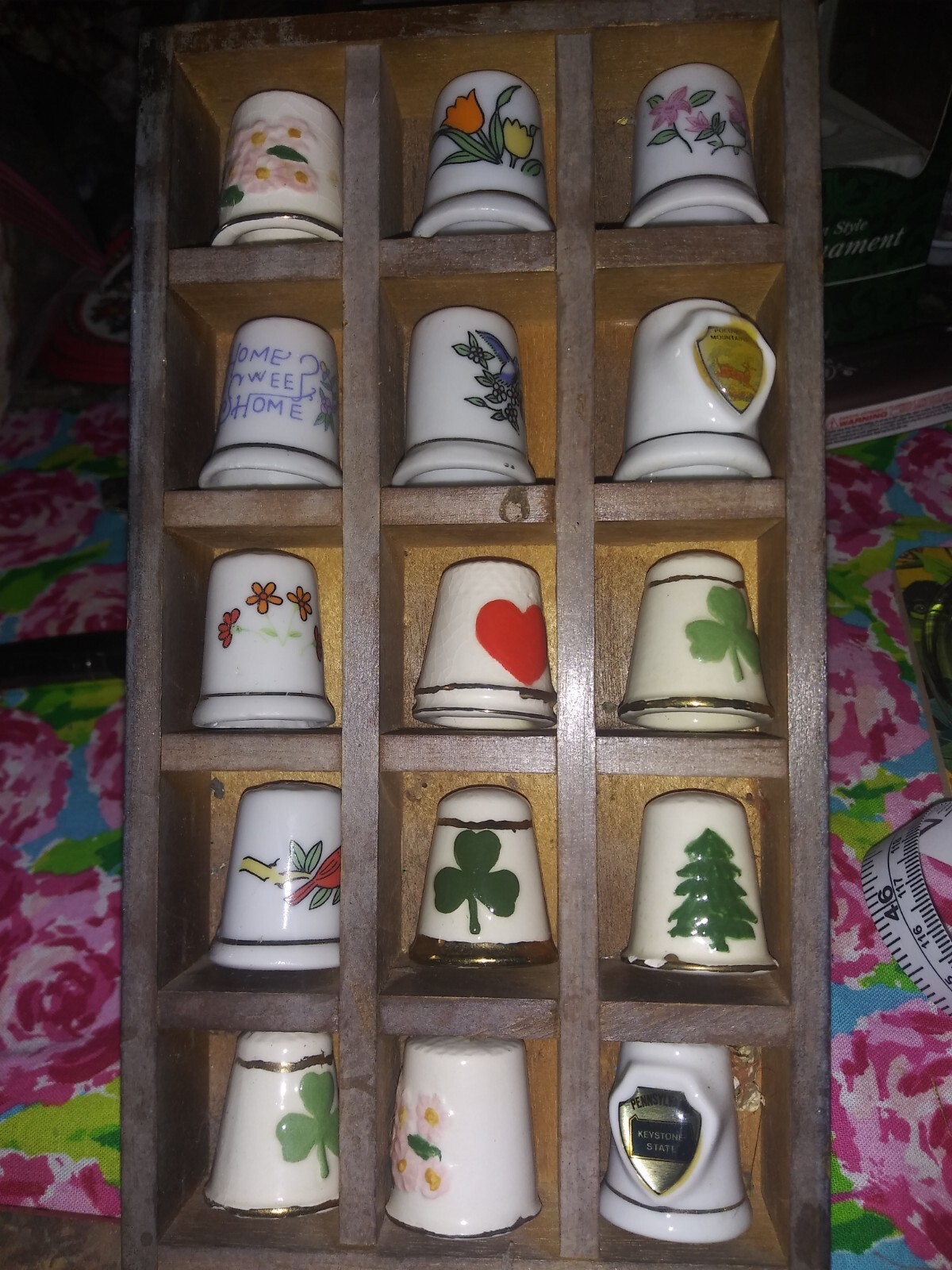 VTG Wooden Thimble Holder 8\