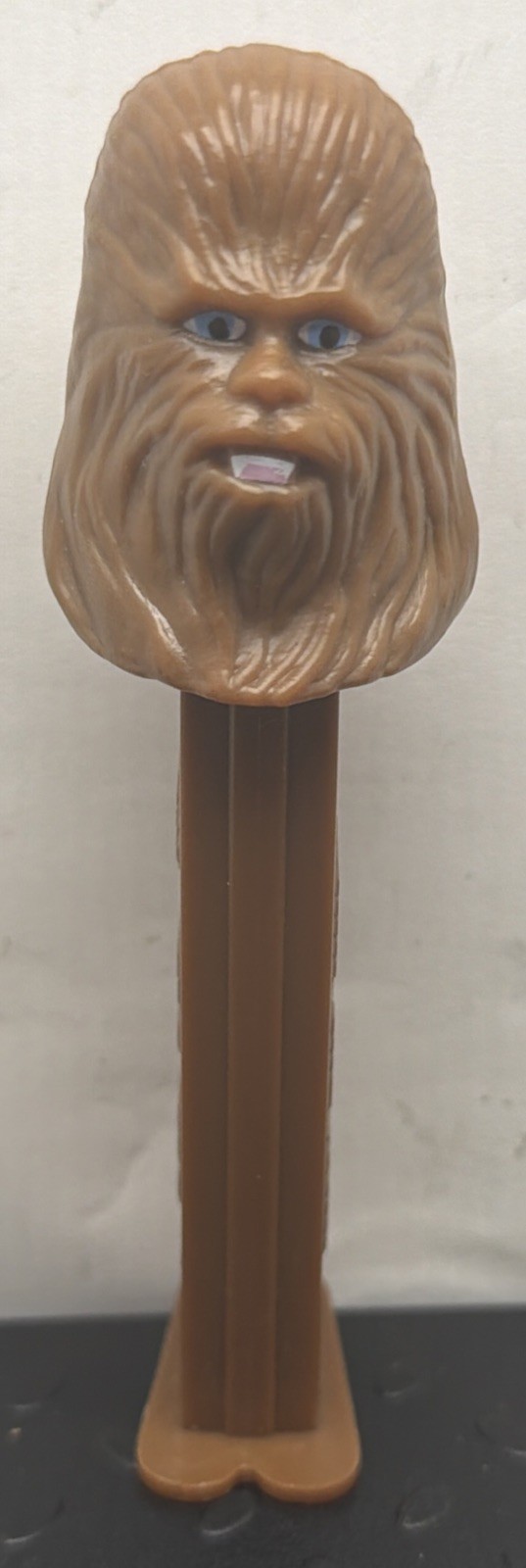 Vintage 1997 Chewbacca Pez Dispenser Star Wars Retired: (2A2)