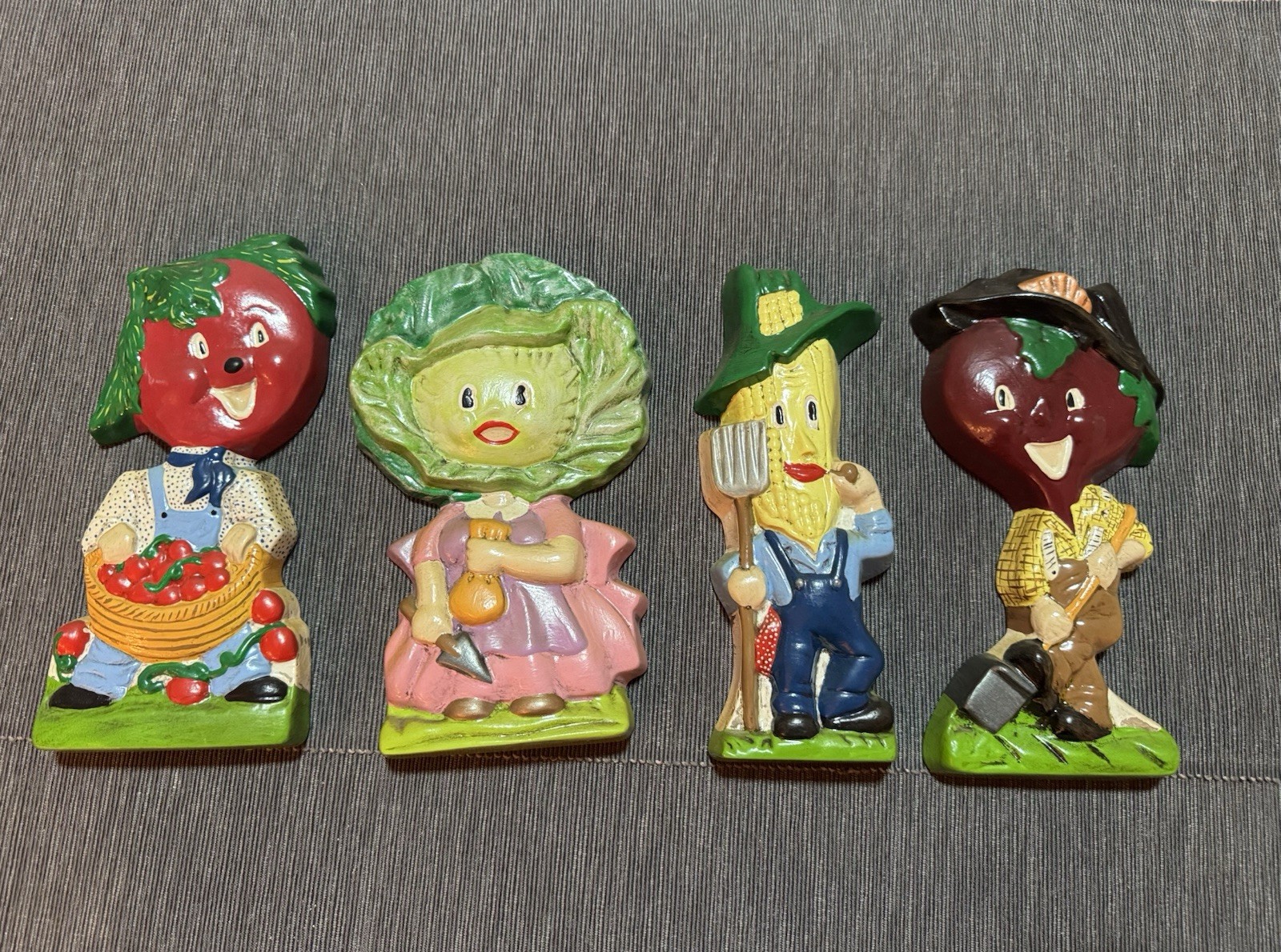 Vtg Anthropomorphic Veggie People Ceramic  Wall Plaque Vegetable Heads Kitsch 80
