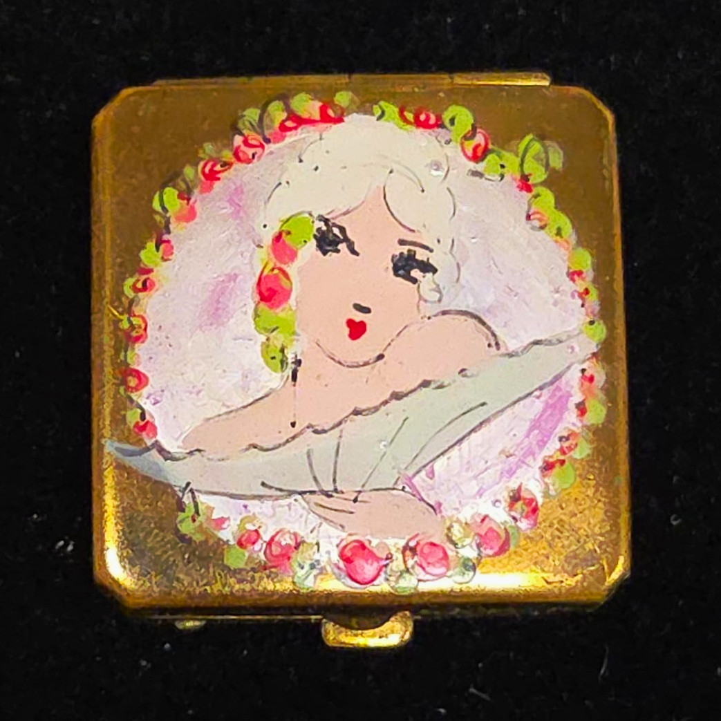 Vintage Divine Square Gold Tone Hinged Compact Mirror Puff Girl Portrait