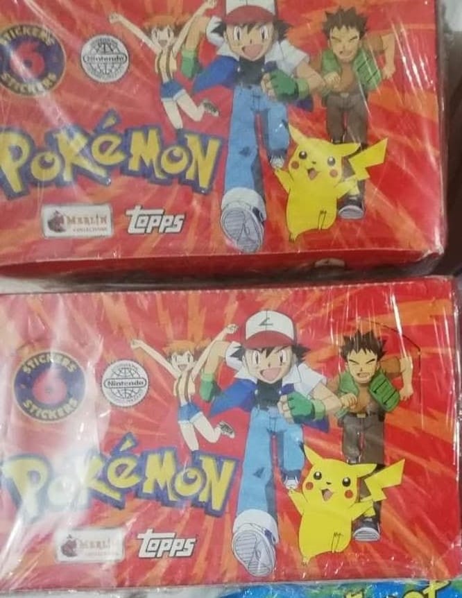 Pokemon topps full panini sticker box