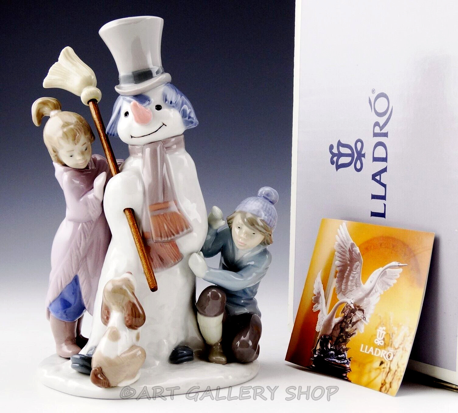 Lladro  Children Playing in the Snow - Adorable  -sold out -Christmas Gift