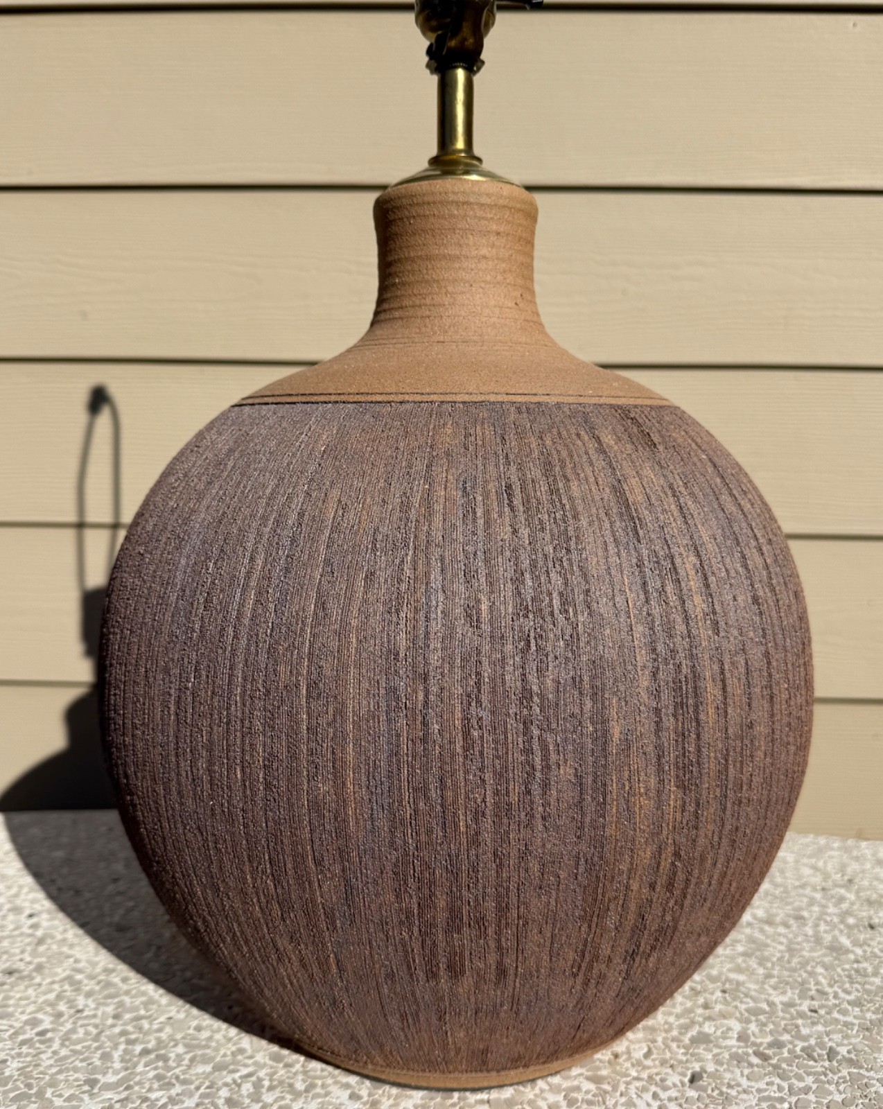 Vintage Larry & Terry Brown Sgraffito Mid Century Modern Ceramic Lamp Cressey