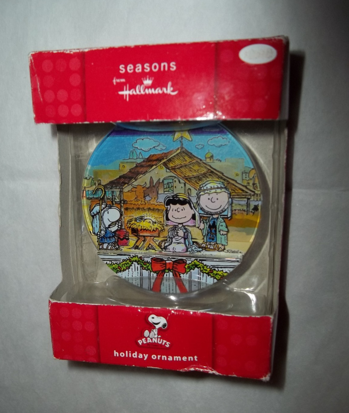 Hallmark Christmas Ornament Seasons Peanuts Nativity Scene 