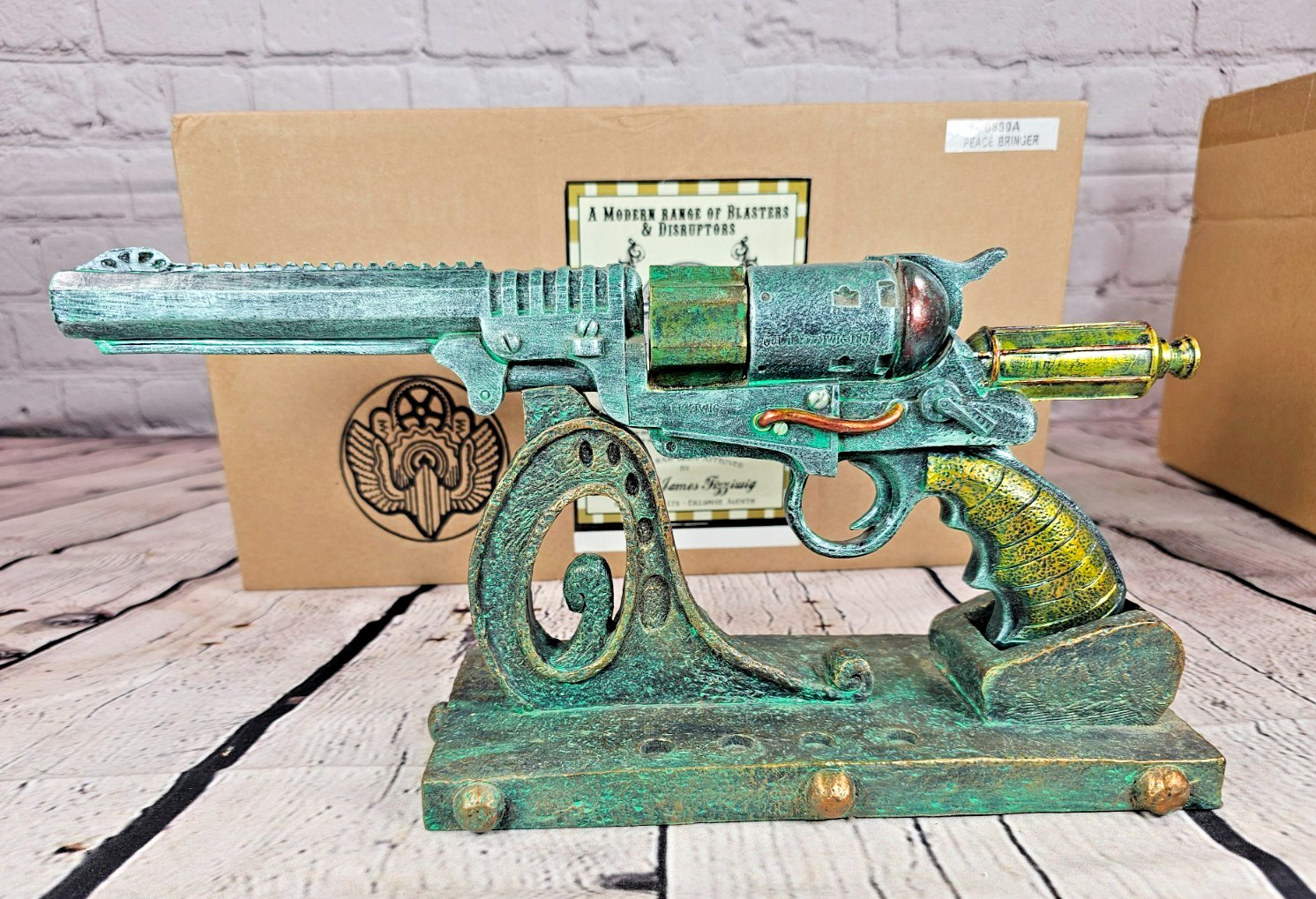 Nemesis Now Steampunk Peace Bringer Revolver Pistol Prop Stand Box 8680A/B NEW