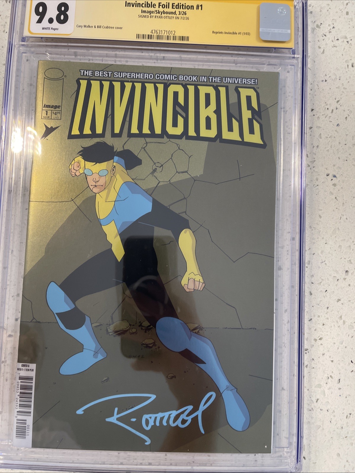 Image Invincible #1 Foil Edition Signed Ottley CGC 9.8 3/26 Reprint Comic