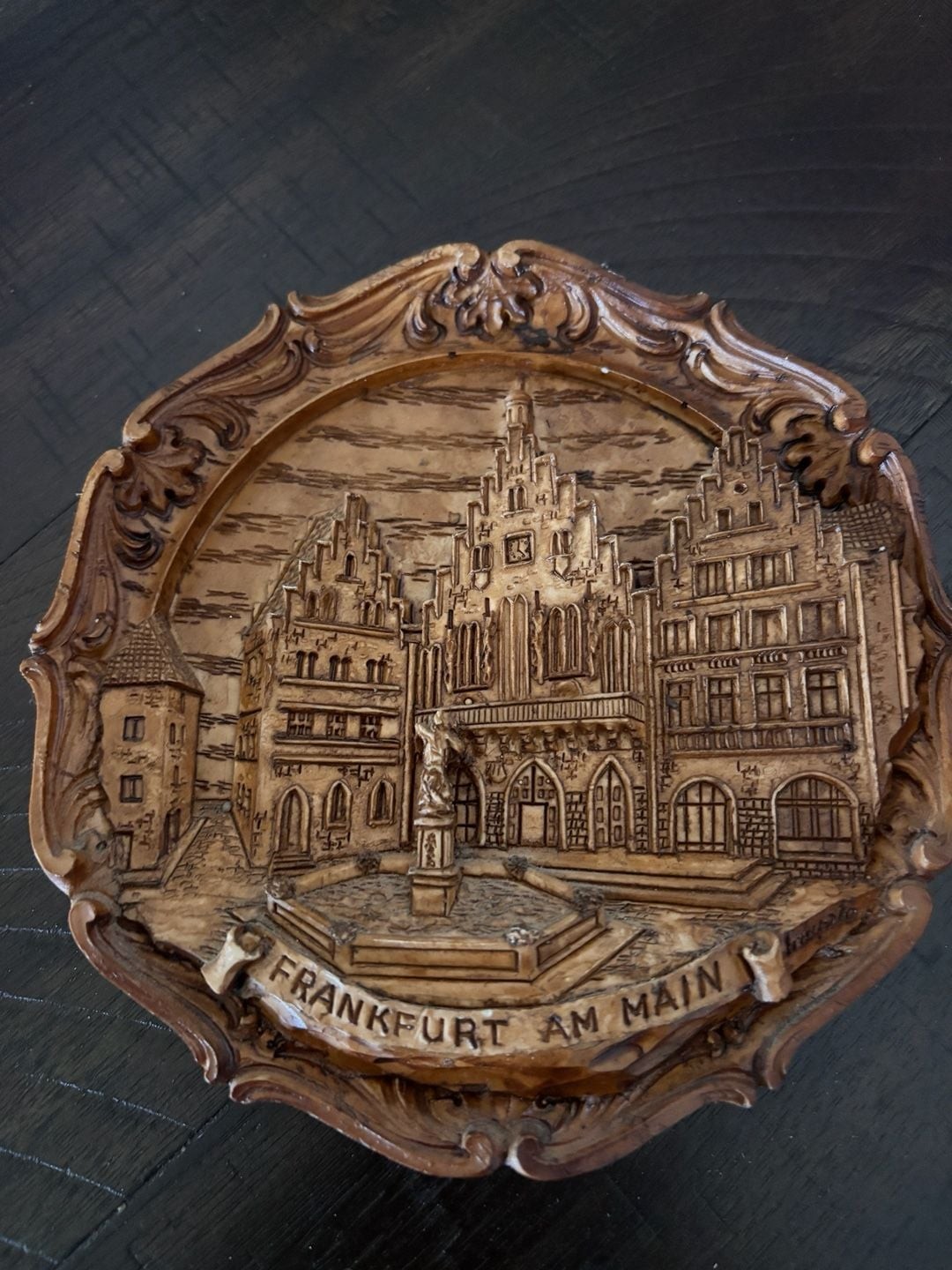 Vintage Frankfurt Am Main Germany Carved Resin 3D Wall Plate Plaque
