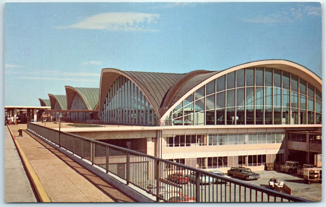 Lambert Field, St. Louis Municipal Airport Terminal Building - St. Louis, MO