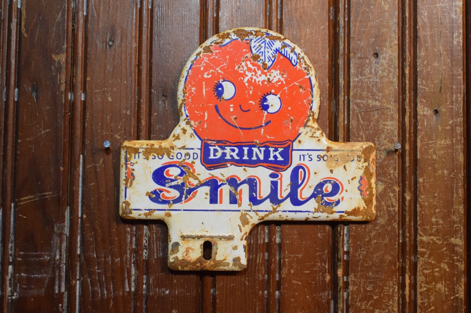 SMILE ORANGE SODA STAMPED PAINTED METAL PLATE TOPPER SIGN VINTAGE 1950s SUNSHINE