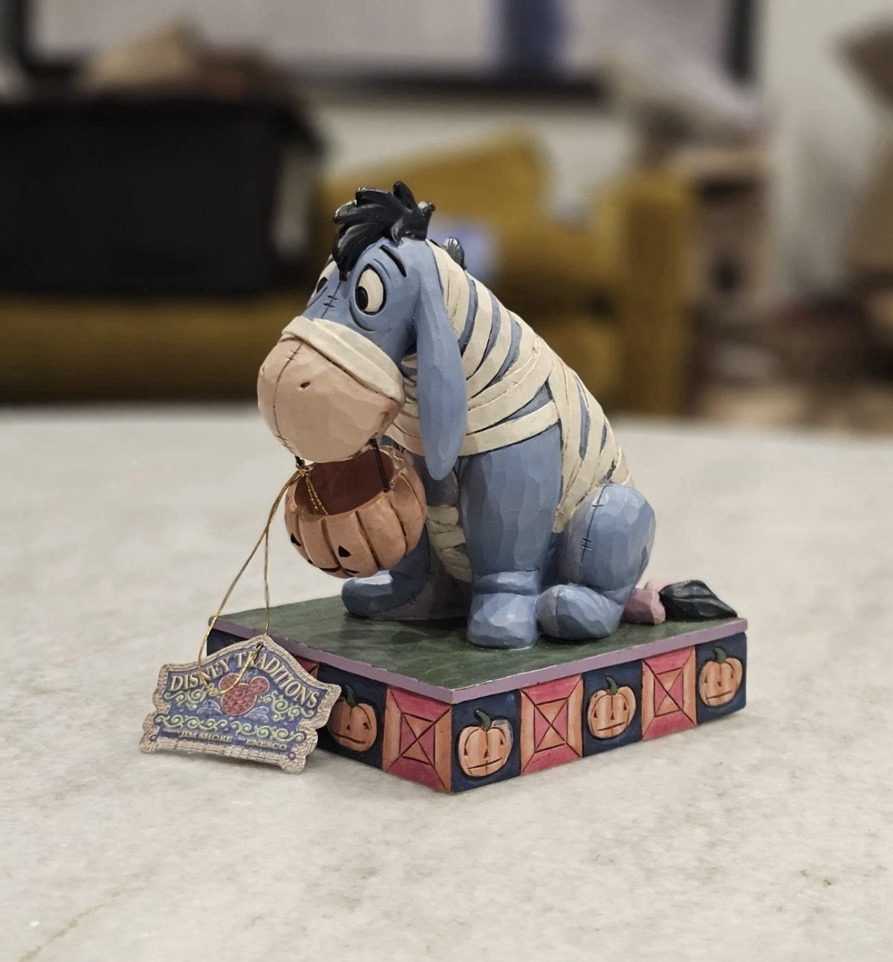 Enesco Disney Traditions Jim Shore Eeyore Mummy Costume Pumpkin Figurine NEW
