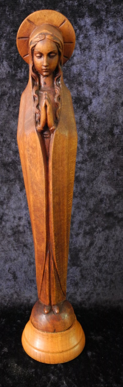 ANTIQUE KARL KUOLT OBERAMMERGAU HAND-CARVED WOODEN PRAYING MADONNA WITH HALO