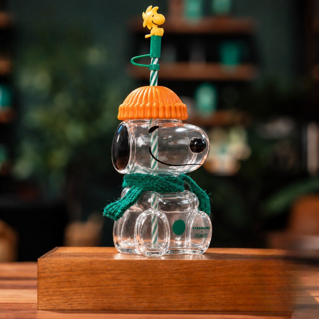 HOT TREND 2026 The Snoopy x Starbucks Glass Cold Cup (Pre-Order Check Note)