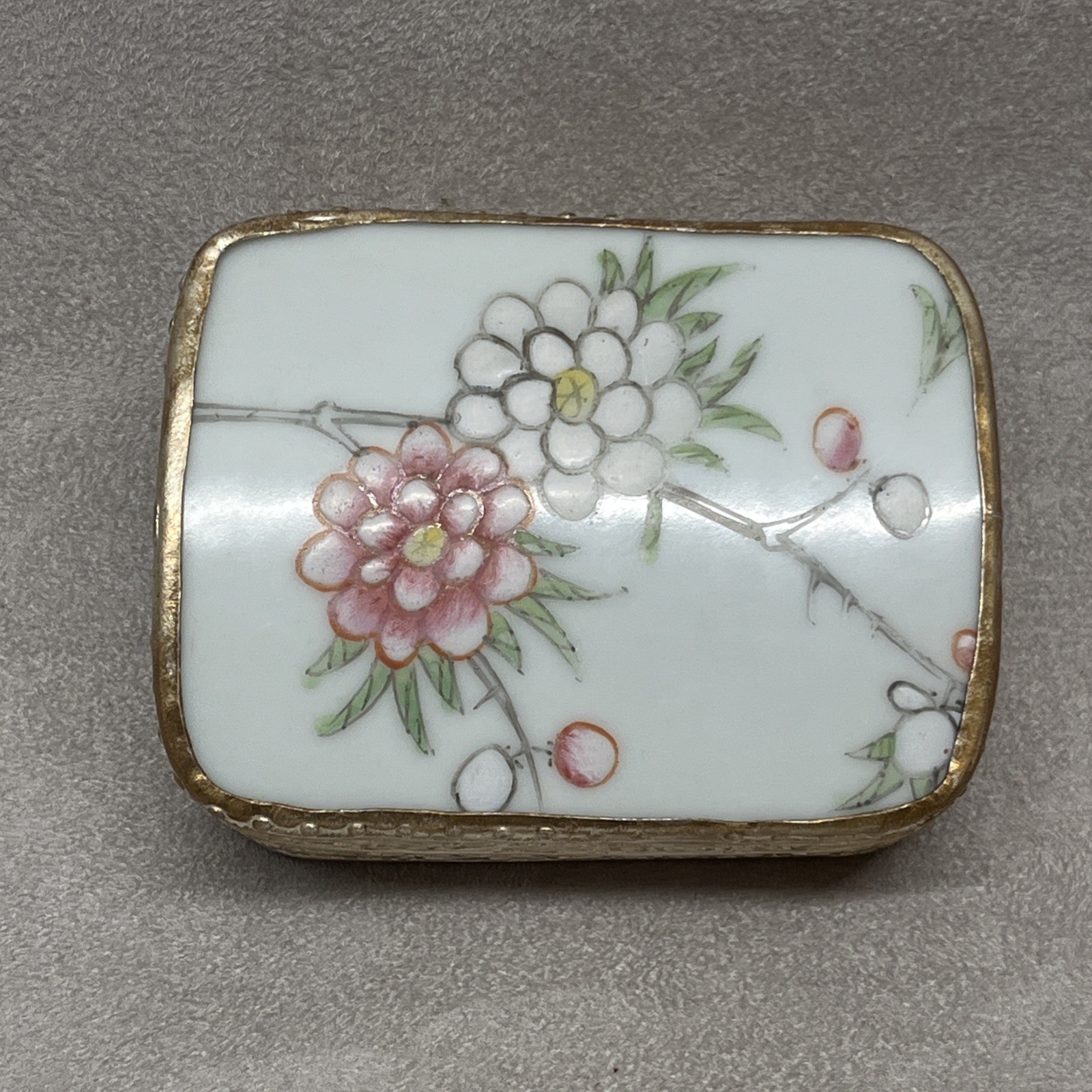 Vintage Chinese Porcelain & Silver Plate Shard Box. Trinket/jewelry/keepsake Box