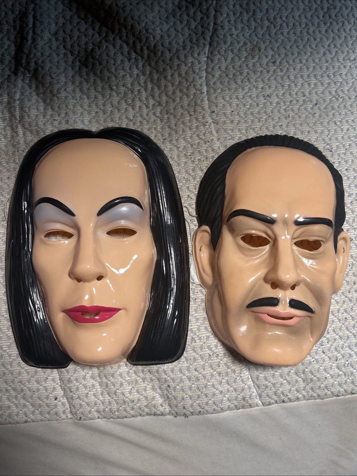 Gomez & Morticia Addams 1992 The Addams Family Vinyl Mask Rare Halloween
