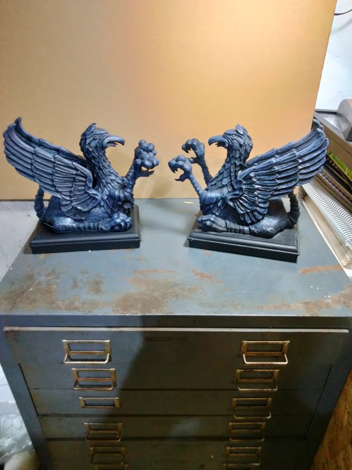 Pair of Disneyland Haunted Mansion Griffin Bookends LE 150 Jim Crouch