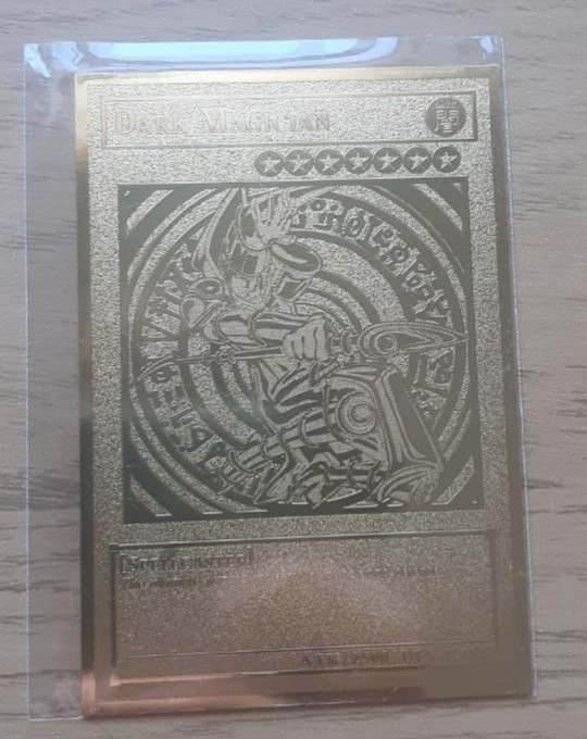 YuGiOh - Dark Magician - Golden Metal Card
