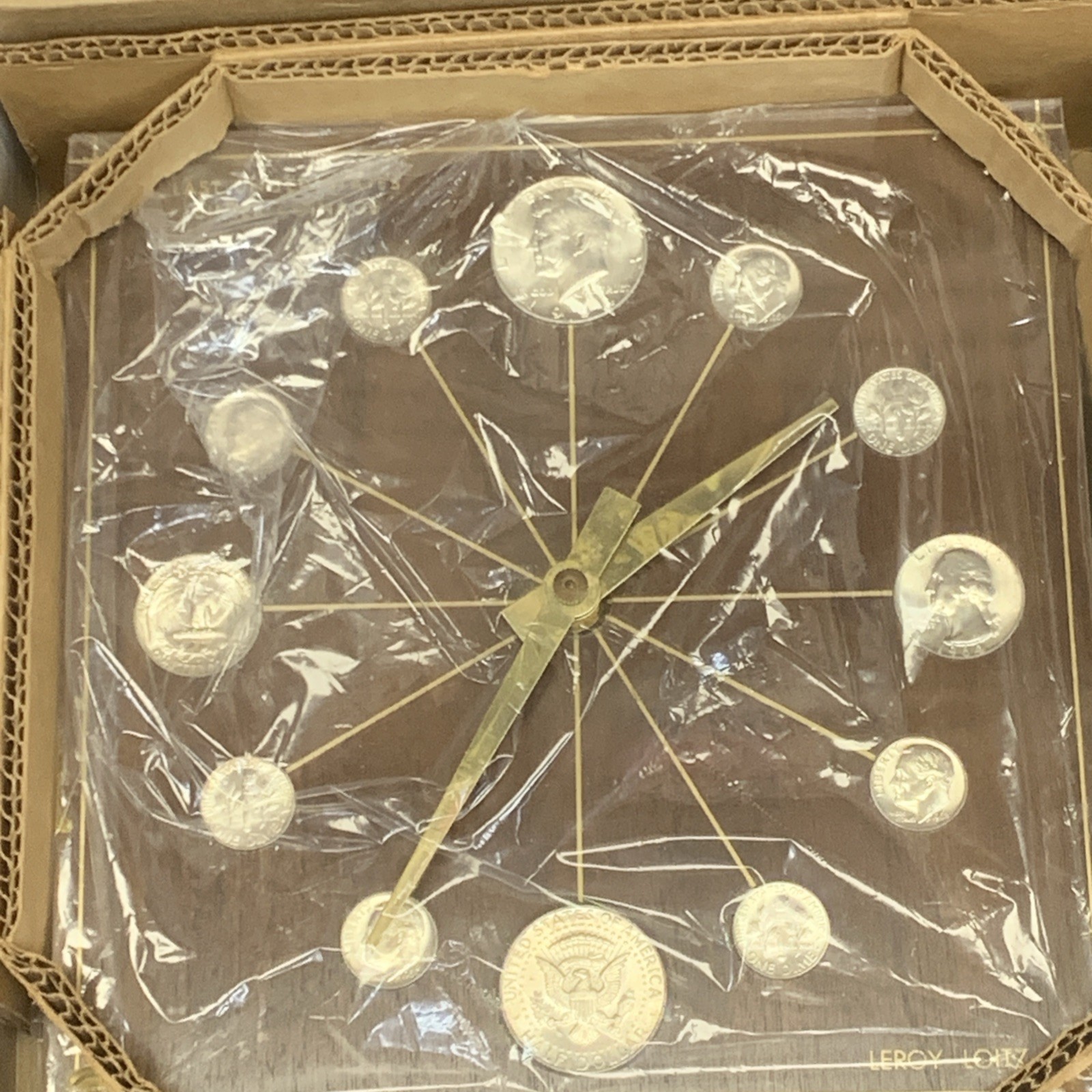 Marion Kay numismatic clock model 72 