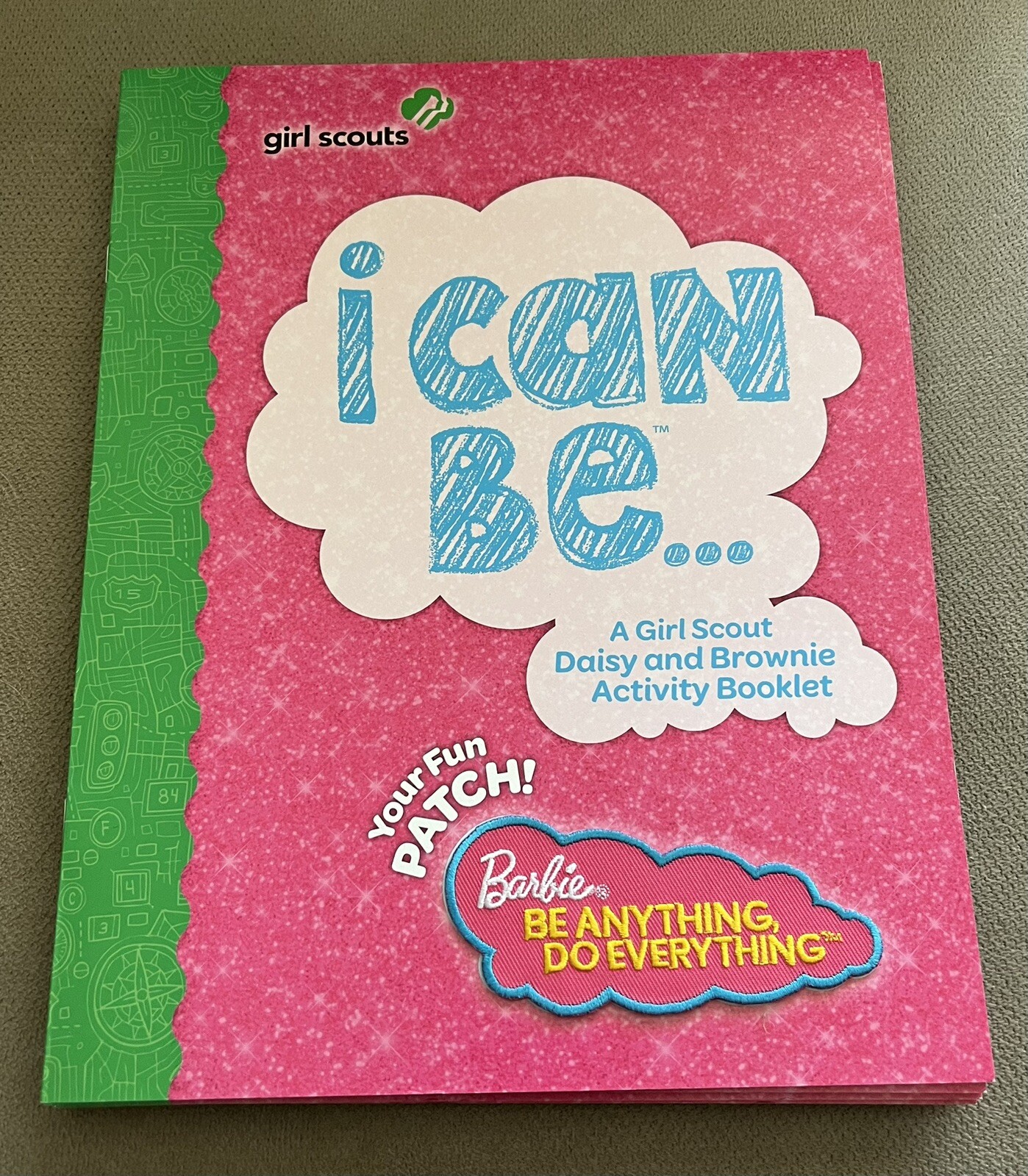 Collectible RARE-BARBIE Girl Scout 4”Patch “Be Anything Do Everything” WITH Book