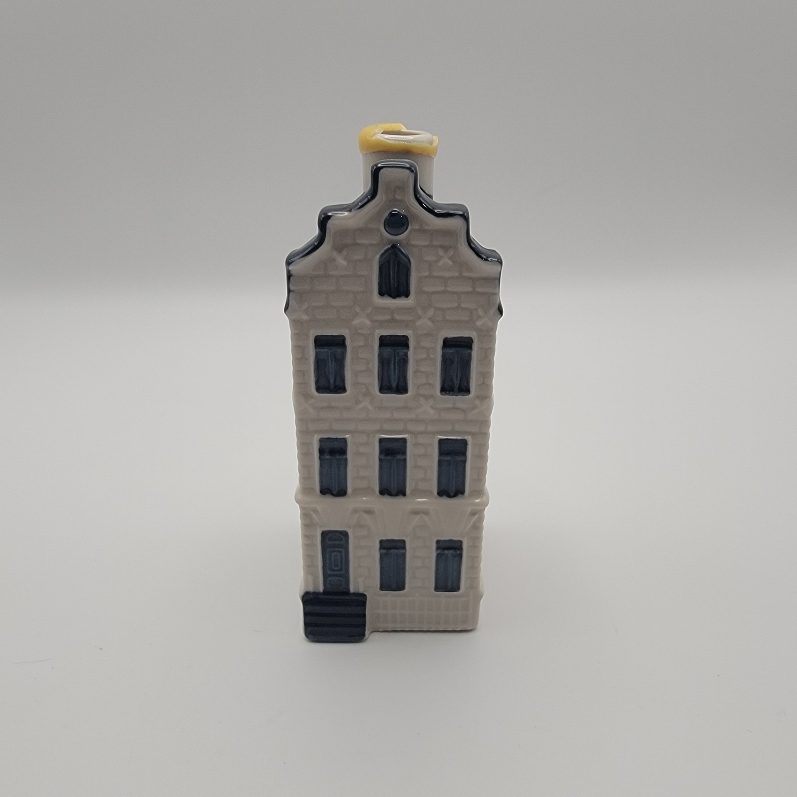 KLM Bols Delft Blue House 45 Keizersgracht Amsterdam Miniature Porcelain 2011