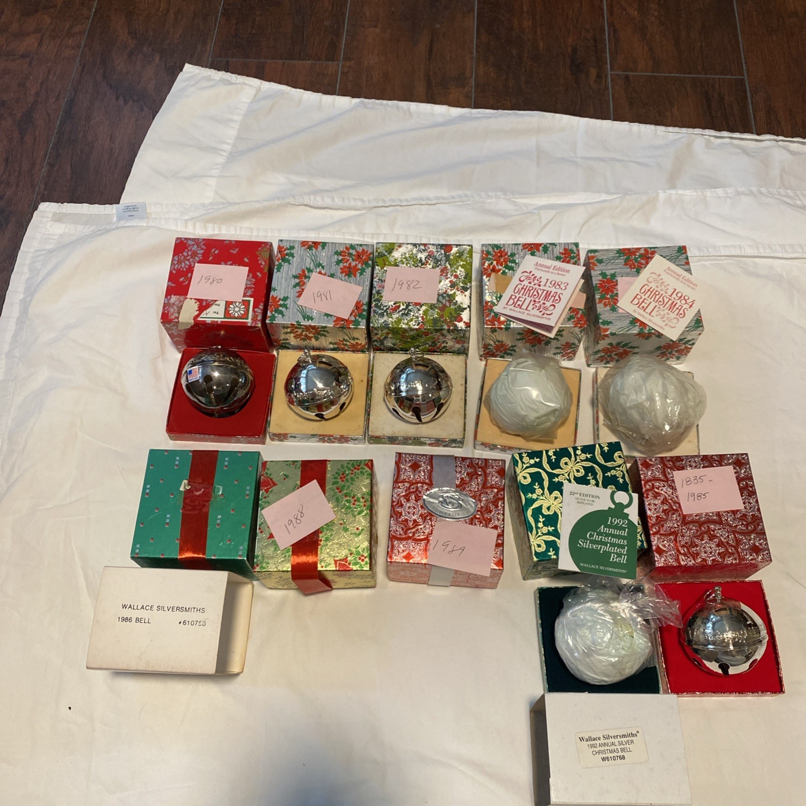 Vintage WALLACE SILVERSMITH Lot of 10 Sleigh Bells Boxes some sealed