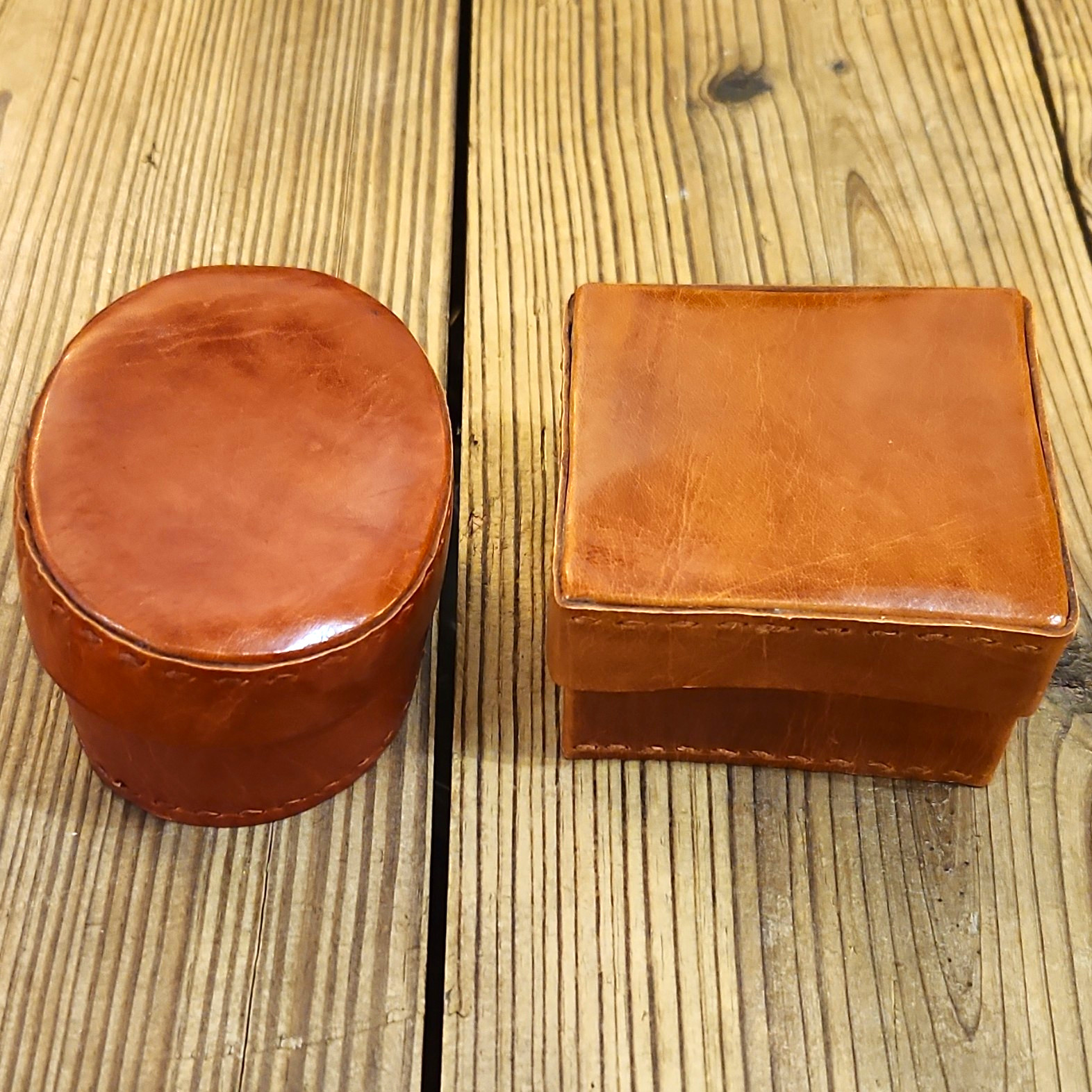 Vintage lot of 2 Brown Leather Trinket Boxes w Lids-Square & Round-souvenir pcs