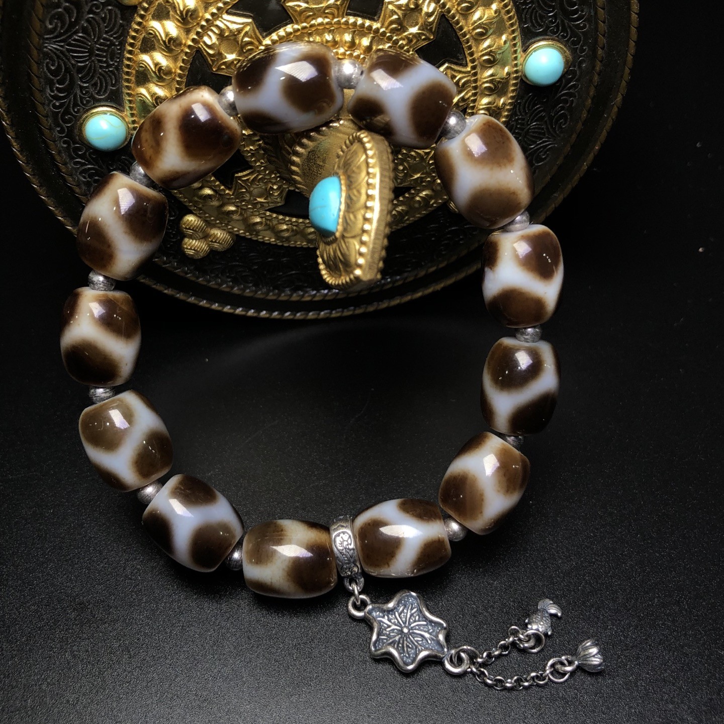 Tibet Returned Old Turtle-Pattern Dzi Bead Silver Woven Bracelet Rare  A304