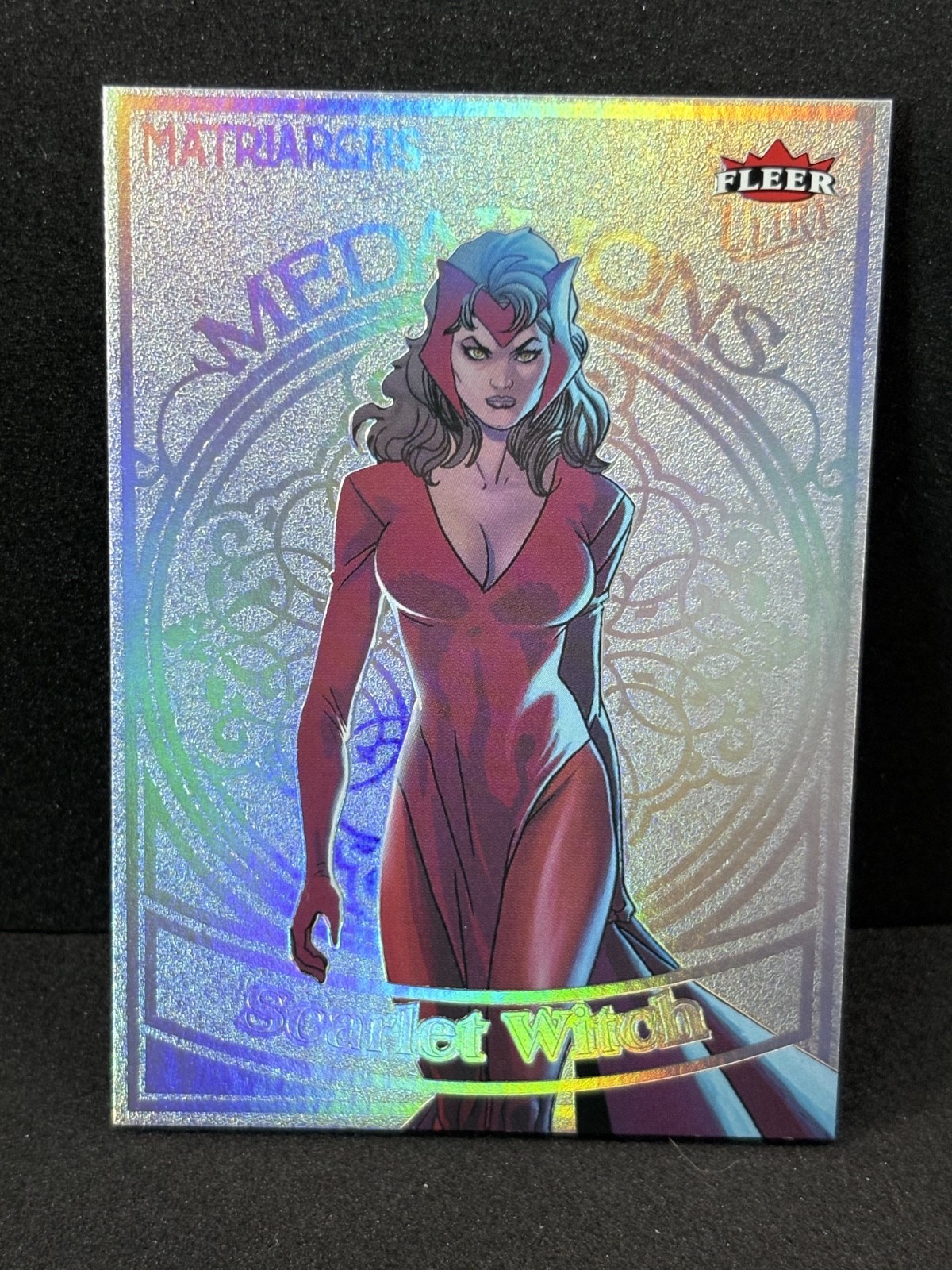 2024 Fleer Ultra Matriarchs of Marvel Medallion Platinum M-11 Scarlet Witch /100