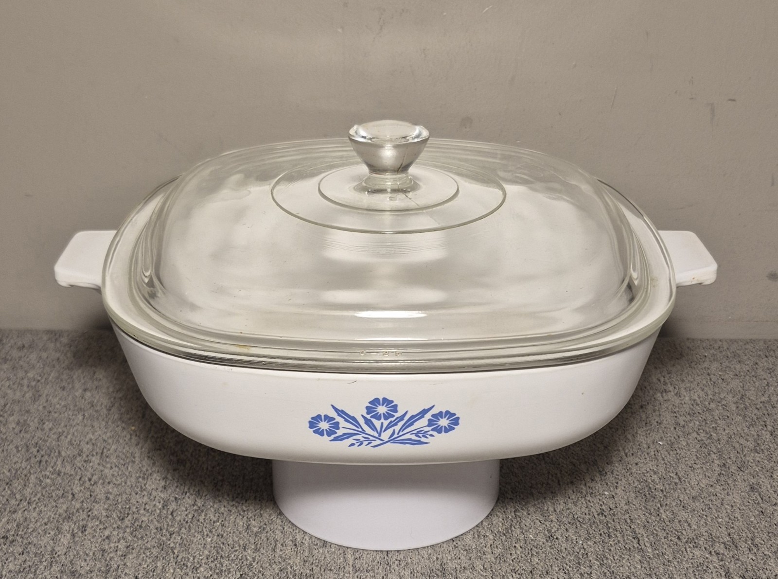 Vintage Corning Ware Blue Cornflower 9” P-9-B Casserole Dish W/ Lid 1966-69